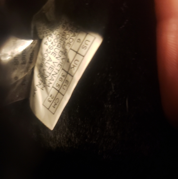 Tom's Alpine Round Toe Stylish Black Winter Boots Size 6 - Picture 7 of 15